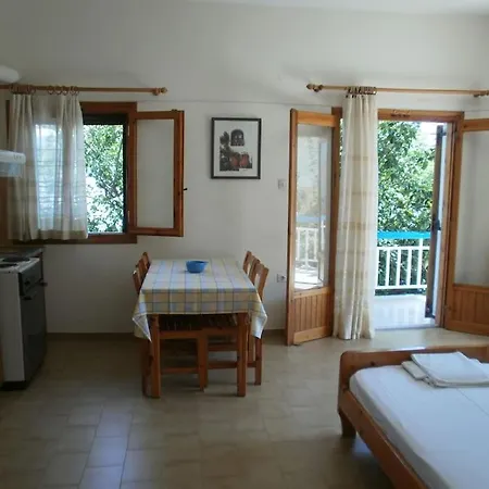 2 Space- Selfcatering Helen No 8 *