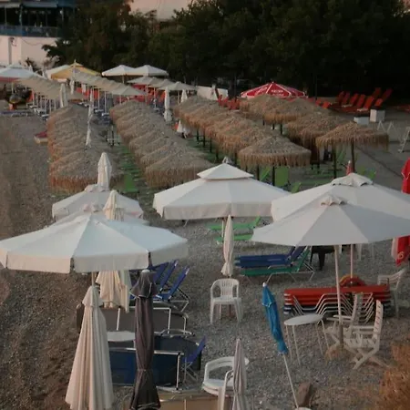 2 Space- Selfcatering Helen No 8 Apartamento *